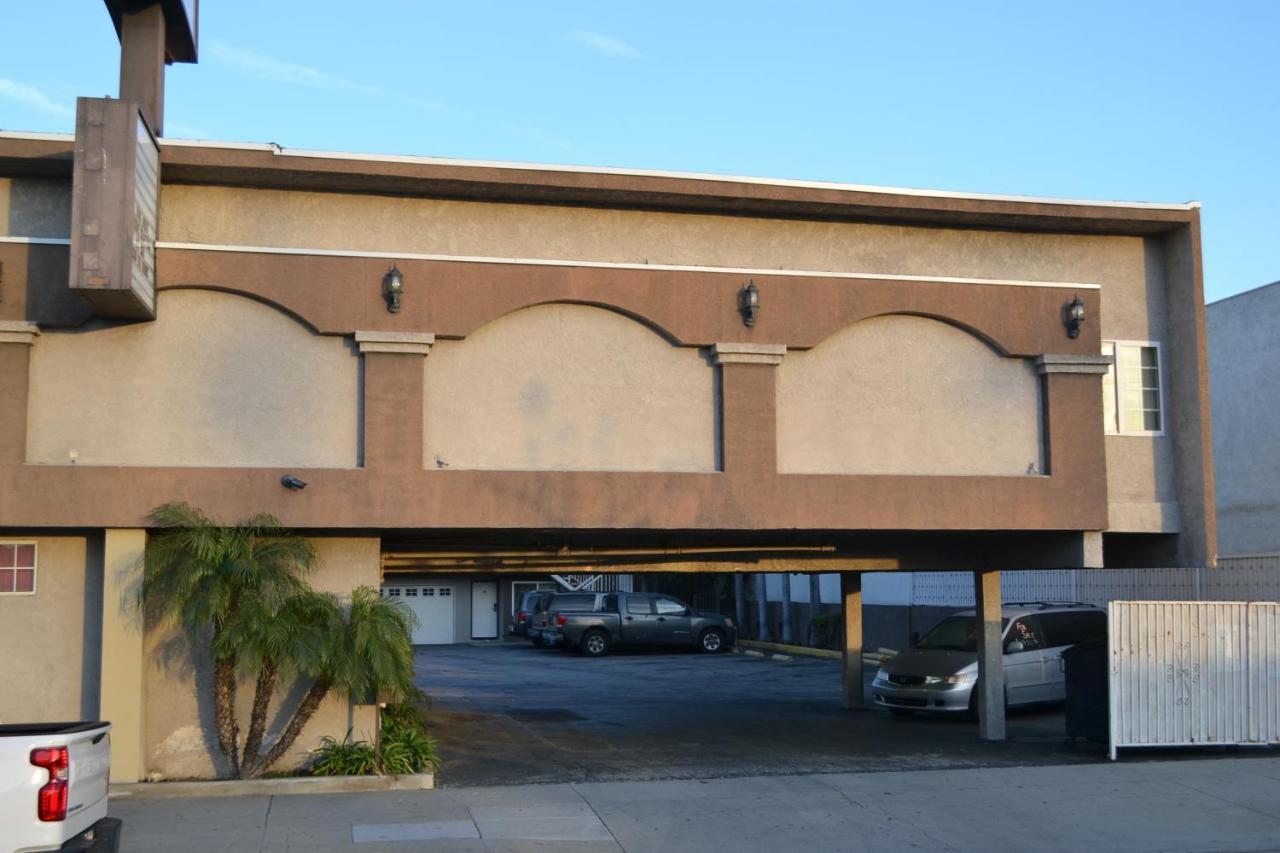 Bell Gardens Inn Los Angeles - בל גארדנס מראה חיצוני תמונה